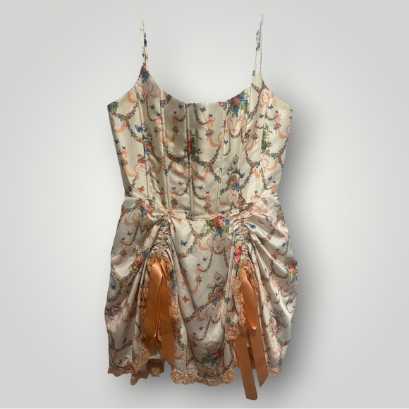 Sugar Thrillz Dresses & Skirts - Sugar Thrillz White and Peach Mini Dress
